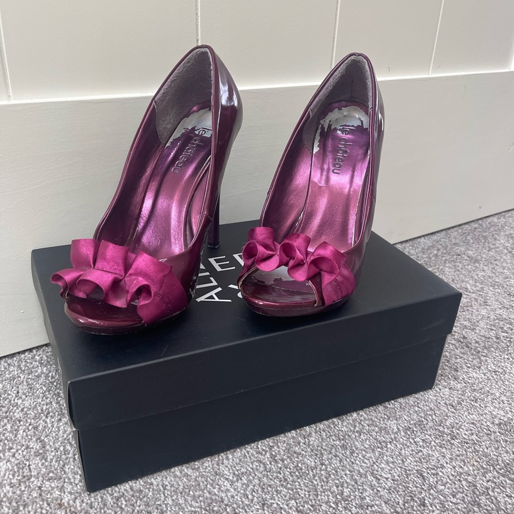 Le Chateau heels
